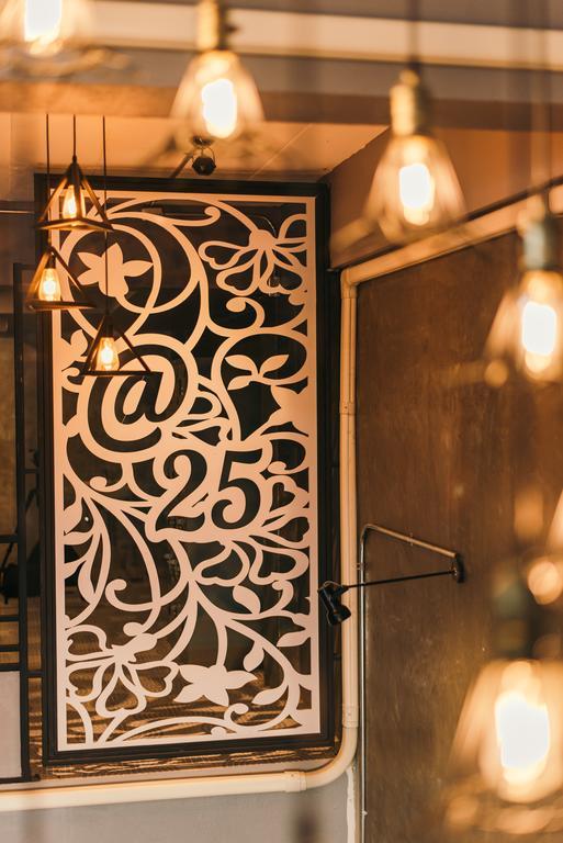 @25 Hostel Чиангмай Екстериор снимка
